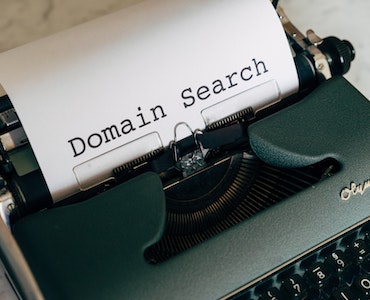 Domain & Hosting